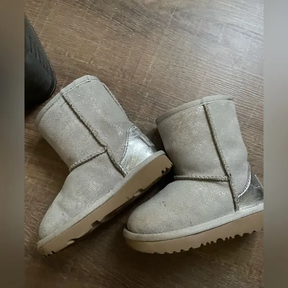 Ugg Classic II boots metallic shimmer