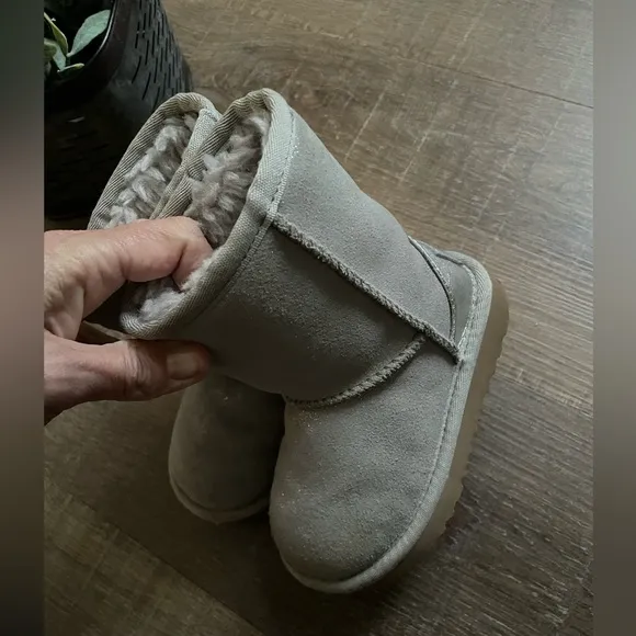 Ugg Classic II boots metallic shimmer