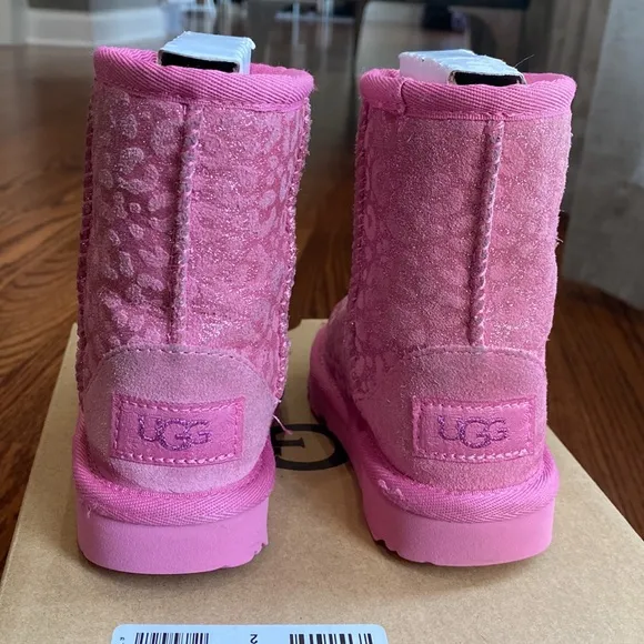 UGG Classic ll Glitter Leopard Boots