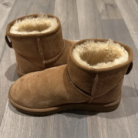 Ugg Classic Mini II Boots