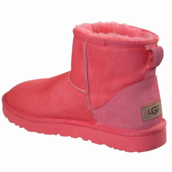 UGG Classic Mini II Punch Pink Shearling Lined Boot, Size 7