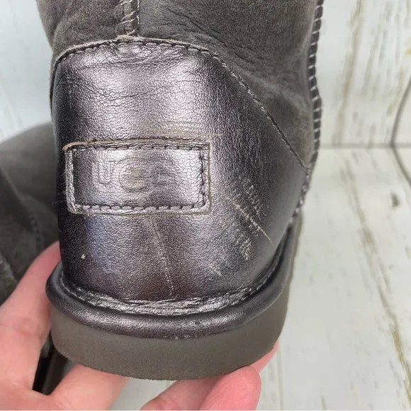 UGG Classic Short Shine Boots