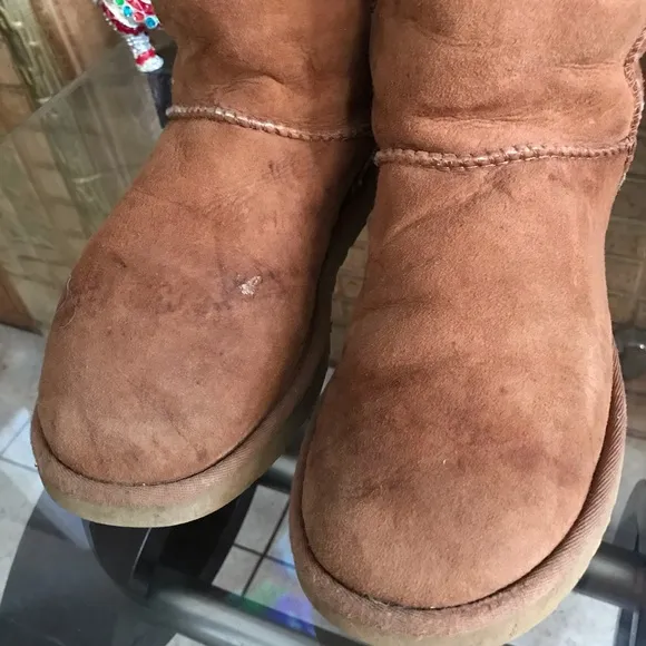 UGG classic shorts boots