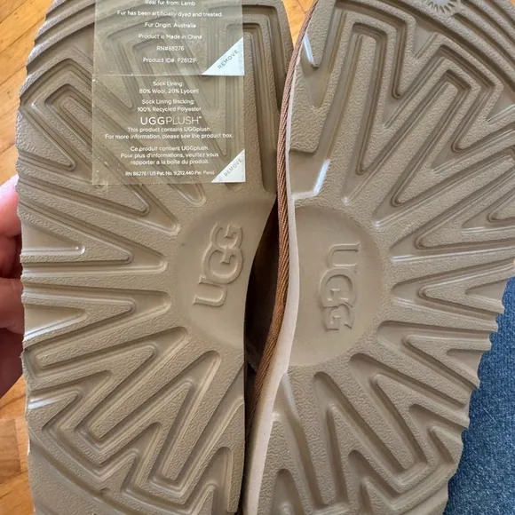 UGG Kids Classic II Boot, Size 3