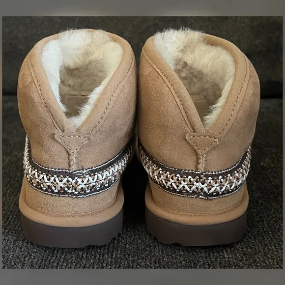 UGG Kids Classic Mini Crescent Toddler Girl Boots Chestnut Color Size- 12