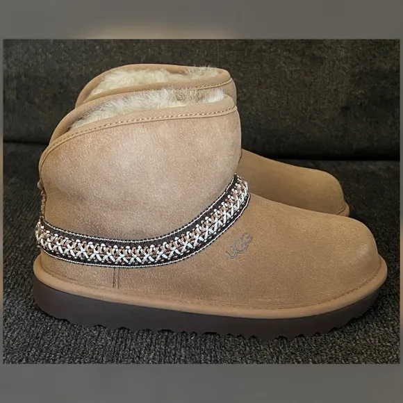 UGG Kids Classic Mini Crescent Toddler Girl Boots Chestnut Color Size- 12