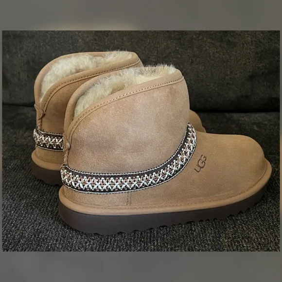 UGG Kids Classic Mini Crescent Toddler Girl Boots Chestnut Color Size- 12