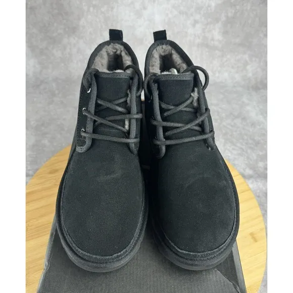 UGG Men's Neumel Black Suede Boots Chukka Size 11 With A Beat-Up Box