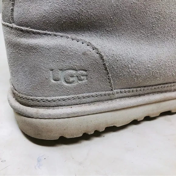 UGG Neumel Pumice Suede Chukka Boots