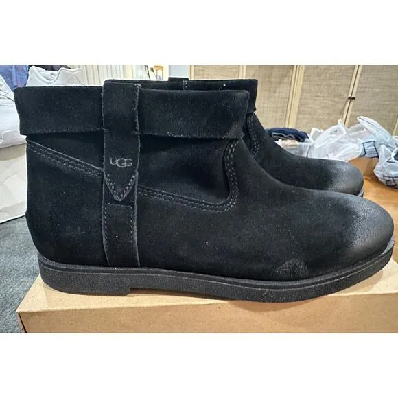 Ugg Women's Josephine Cuff Black Boots Size 8 NWOT Suede Upper Side Zipper