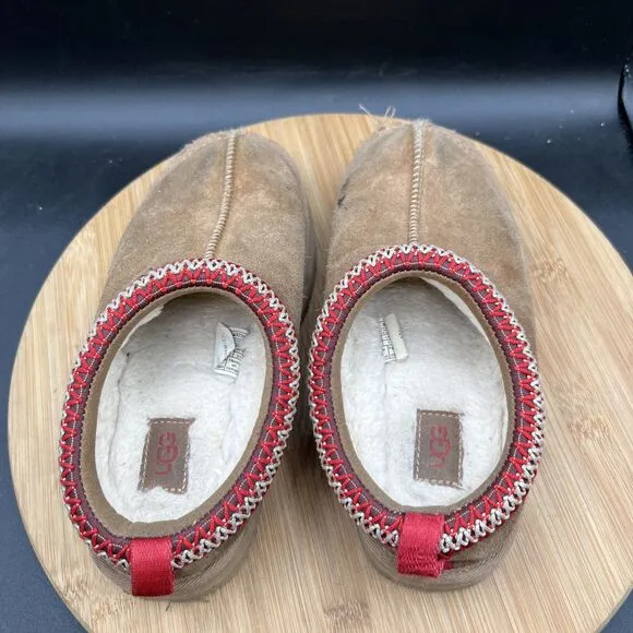 UGG Youth Size 2 Tazz Chestnut Suede Platform Slippers Tan Brown Shoes