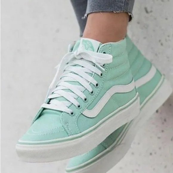 Vans hi tops sneakers SK 8 Vans pale green new Vans lace up hi top’s women’s 7.5