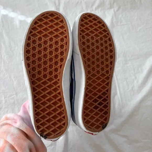 Vans Kids Classic Slip-On Shoes - Navy/White SZ 1 NWOT