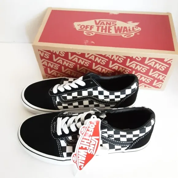 Vans Kids' Pre-School/Grade School Ward Checkered Skate Shoes SIZE 3 NWB