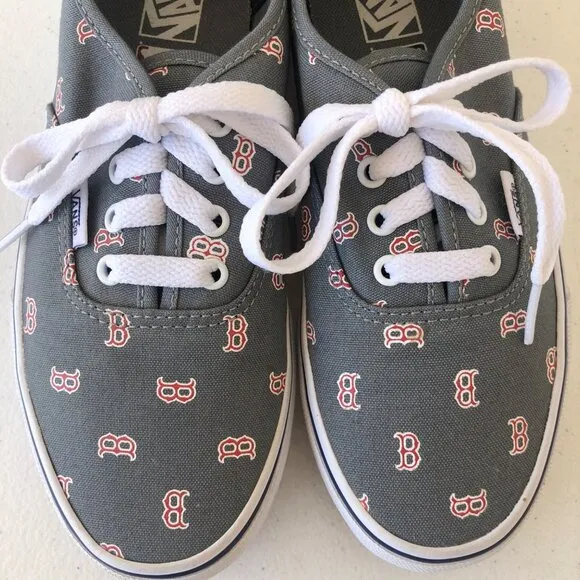 Vans Kid's Size 4.0 Official MLB Boston Red Sox Lace-Up Canvas Skate Shoes