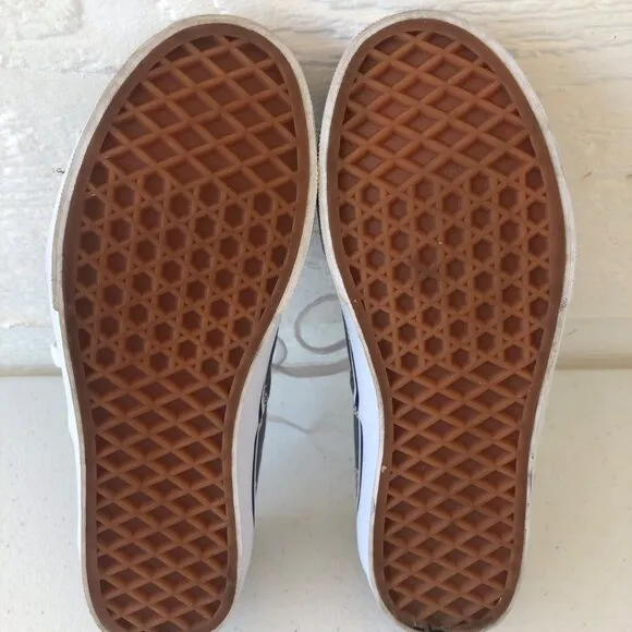 Vans Kid's Size 4.0 Official MLB Boston Red Sox Lace-Up Canvas Skate Shoes