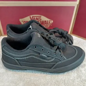 Vans Men's (Youth) 5/Women's 6.5 Bearcat Black Skate Shoes VN00DT2186