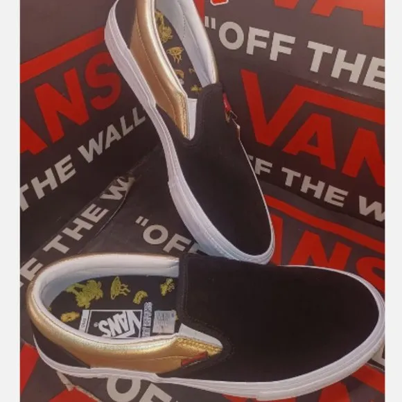 VANS Shake Junt Slip On Pro Shoes Black / Gold Men's 11.5 VN0A347V13L
