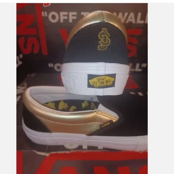 VANS Shake Junt Slip On Pro Shoes Black / Gold Men's 11.5 VN0A347V13L