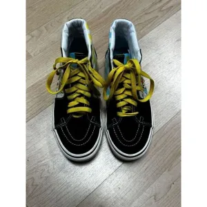 VANS Sk8-Hi x The Simpsons Simpsons Family Size Men 5 Women 6.5