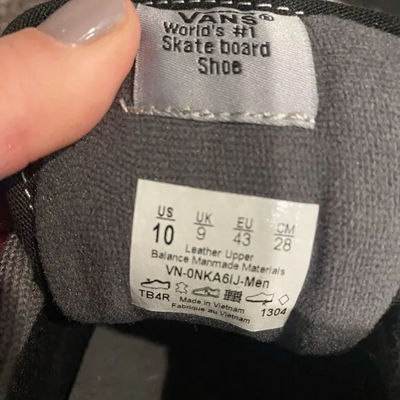 VANS SKATE CHUKKA LOW SHOES