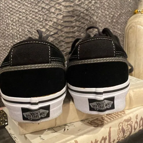 VANS SKATE CHUKKA LOW SHOES