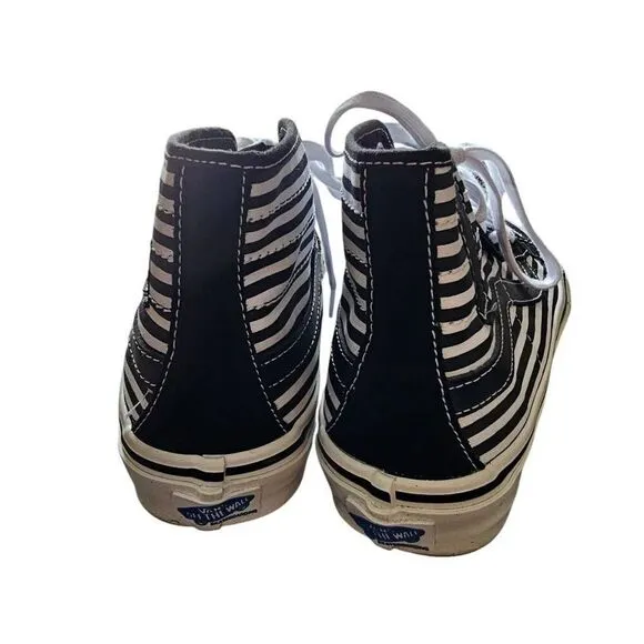 Vans Skate Sk8-Hi Decon Breana Geering Black White PopCush Shoes Men's Size 8