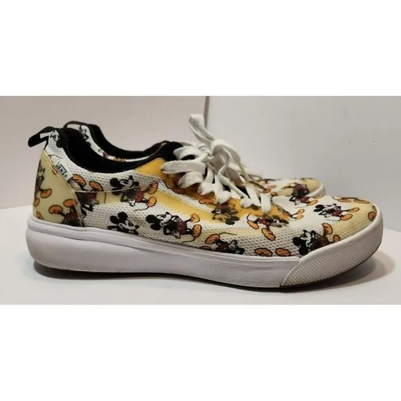 Vans Ultrarange Disney 90th Mickey Mouse Sneakers Mens Size 11.5  Womens 13.5