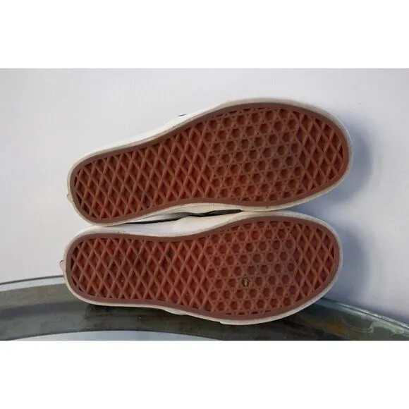 VANS Womens Slip-on SF Ultracush Gray Funk Stripe Rainbow Skate Shoes Size 5
