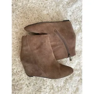 Vince Camuto Boots