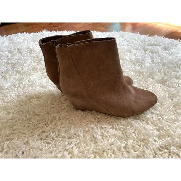 Vince Camuto Boots