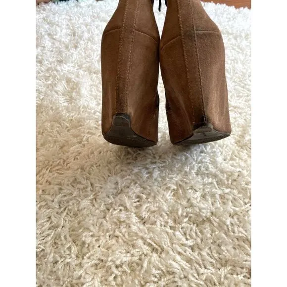 Vince Camuto Boots