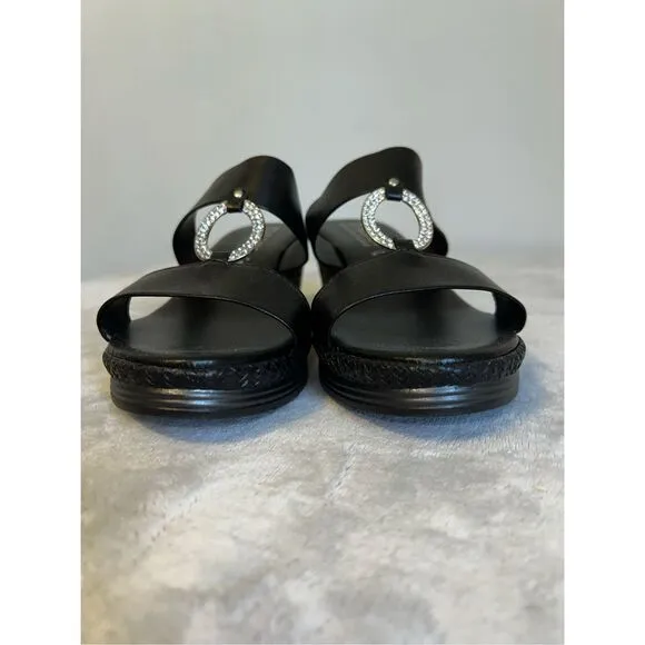 Women’s Italian Shoemaker Black Wedge Sandals 8