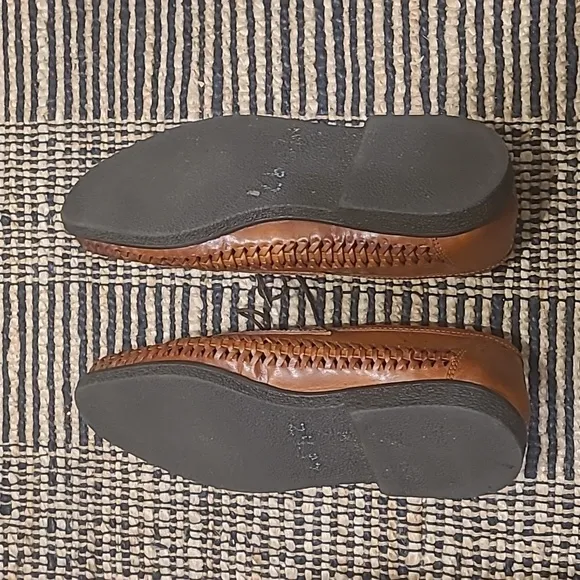 WOVEN LEATHER LOAFERS