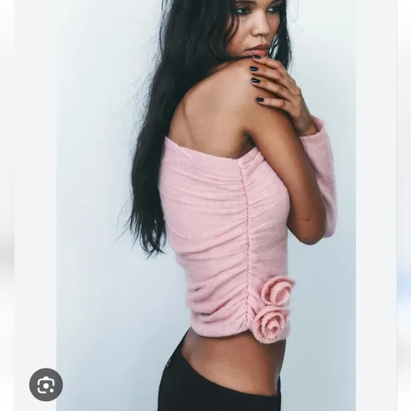 Zara raised floral knit top pastel pink